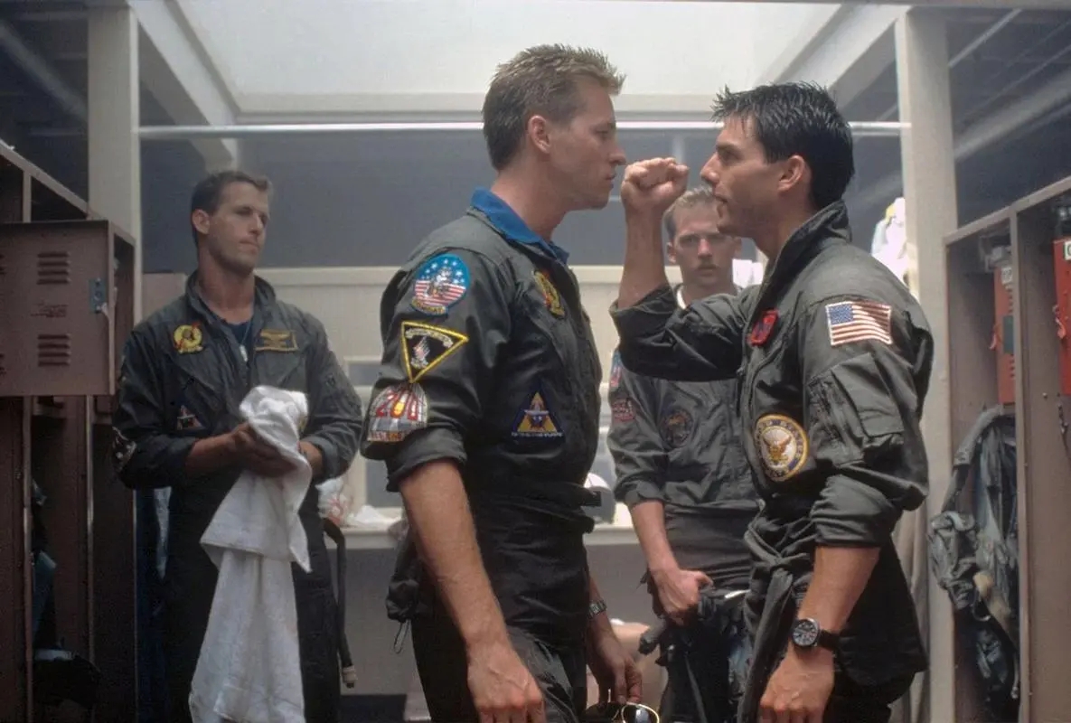 壮志凌云吐槽,壮志凌云2vs战狼2