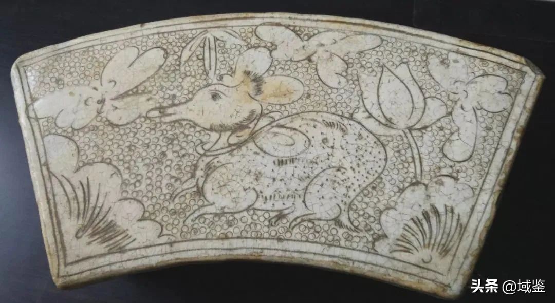 乾隆喜爱之物玲珑瓷,清朝乾隆的瓷器雕龙的寓意