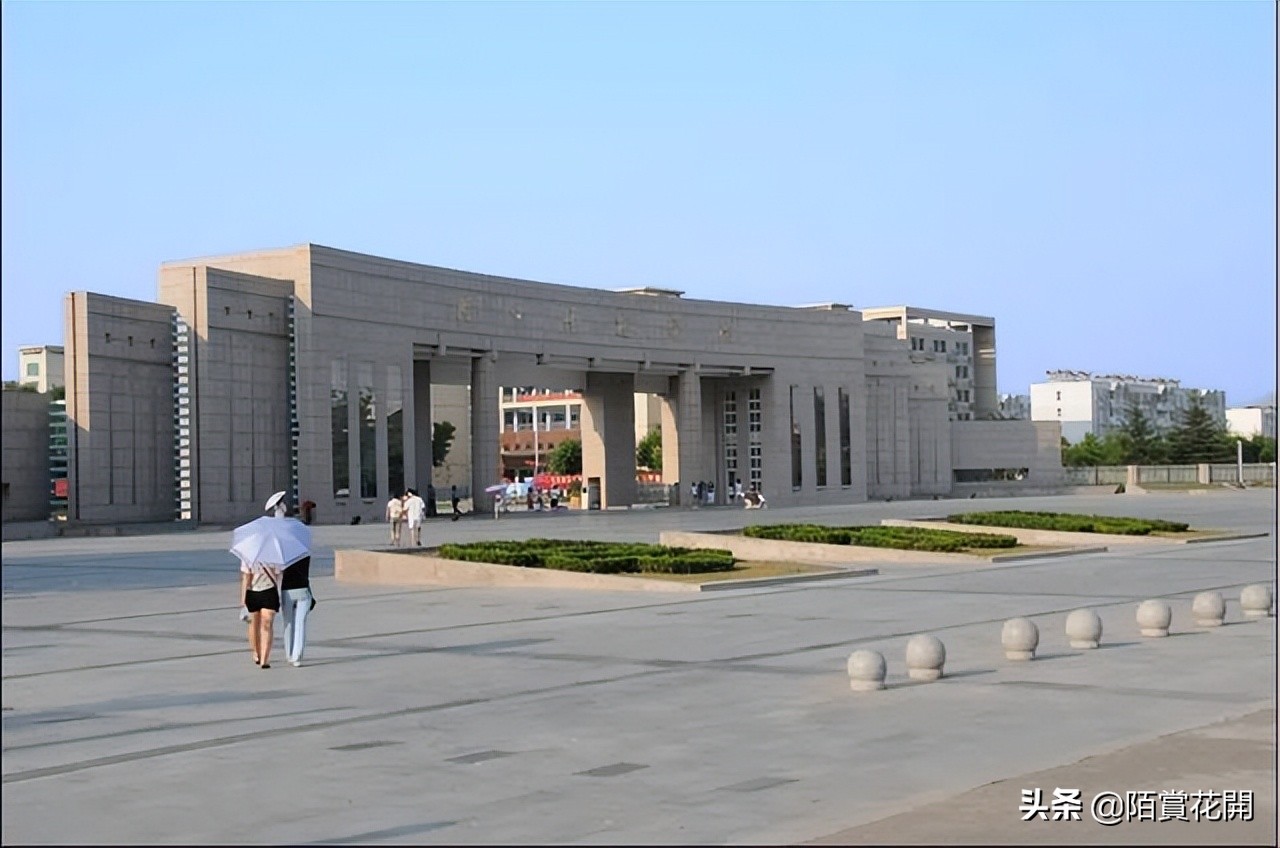 周口师范教育怎么样,周口师范学院怎么样多少分能上