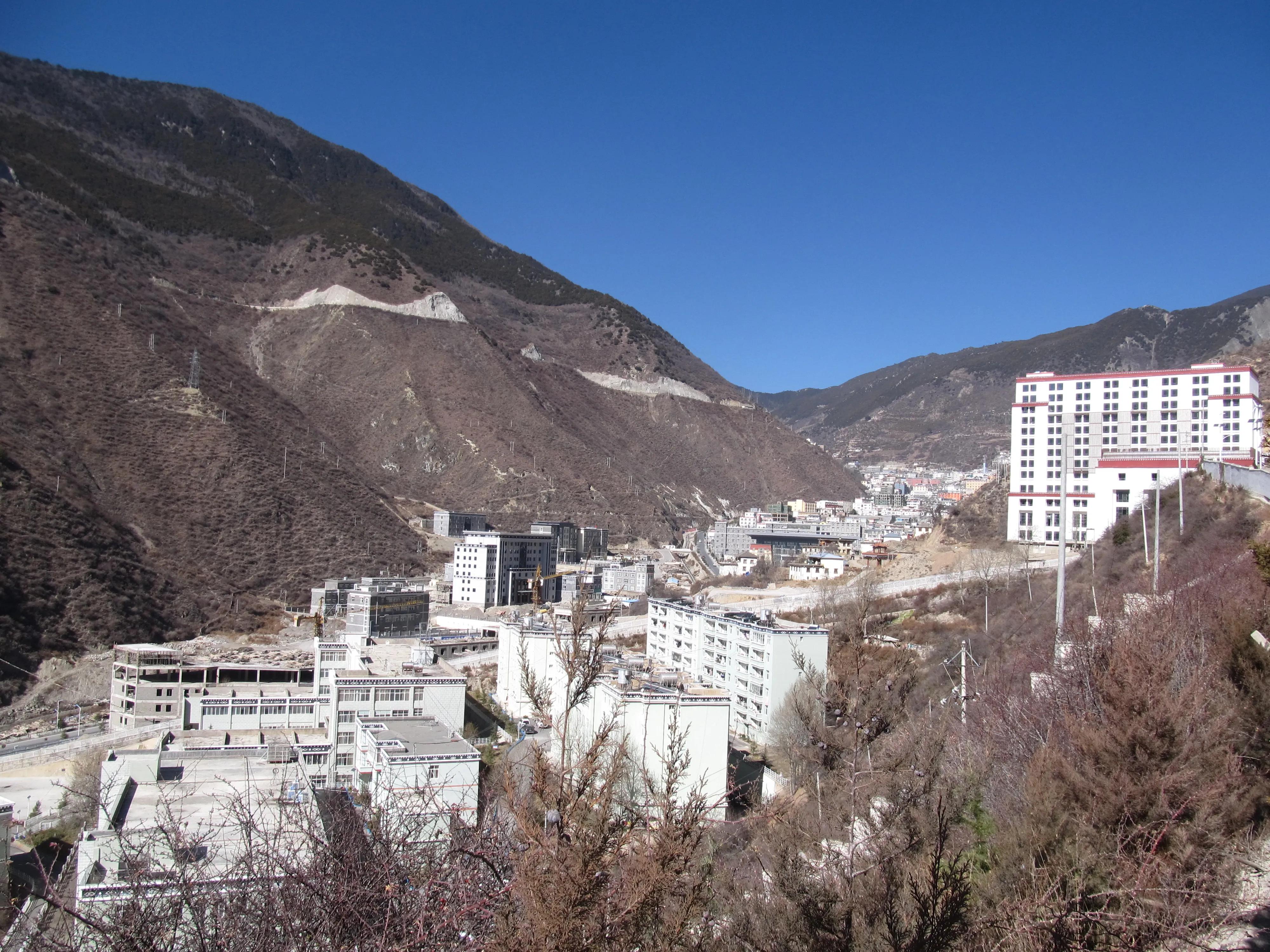 从香格里拉到德钦自驾,香格里拉到德钦沿途地点