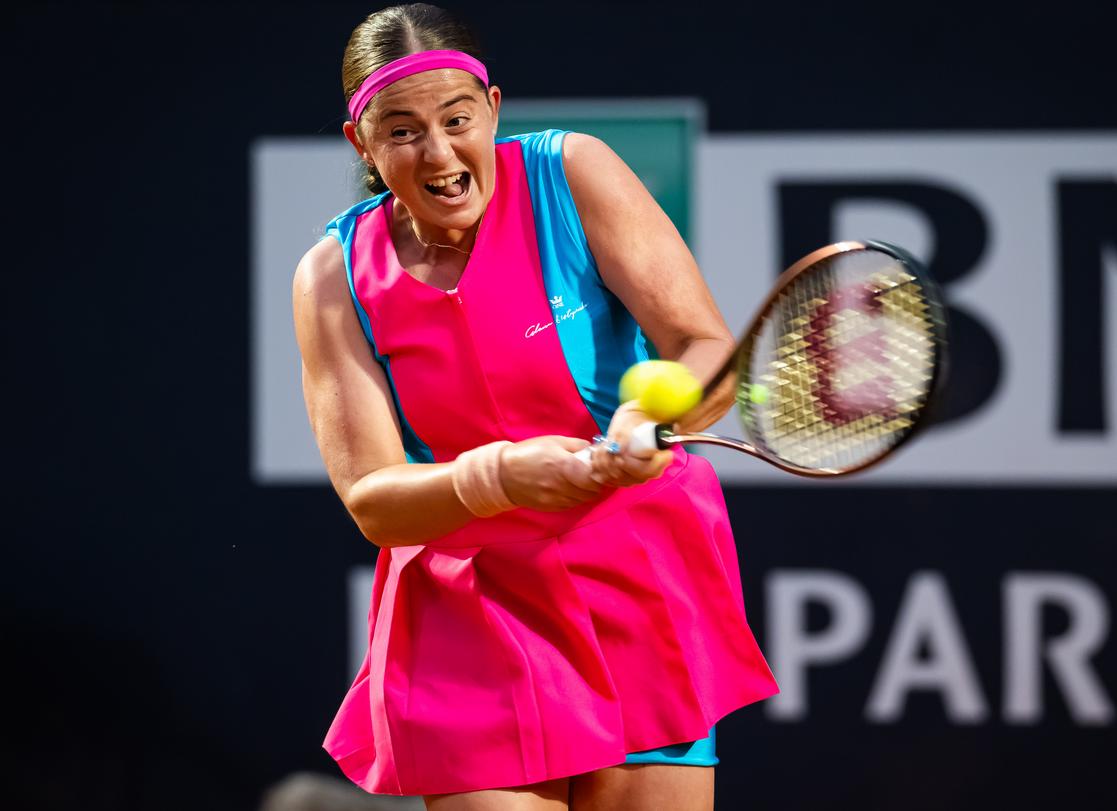 伟大的2-0，冰美人创造历史：1-4到6-4神奇翻盘，送别前法网冠军