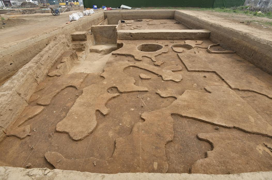 历史上的石磨盘,中国最大的千年石磨盘在哪里