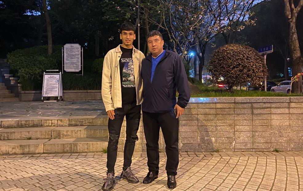 鏂扮枂瓒崇悆鏄庢槦闃垮竷鎷夋睏,鏂扮枂鐞冨憳闃垮竷鎷夋睏