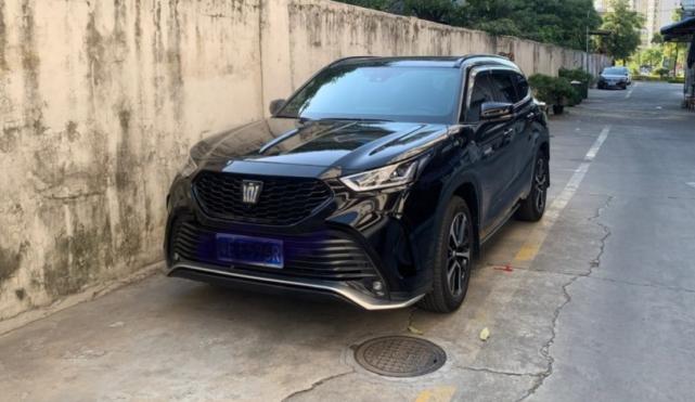 丰田皇冠陆放真实油耗,皇冠陆放燃油版2.0真实油耗