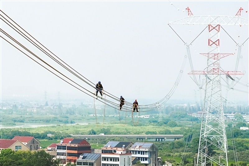 以举办运动会为契机推动城市发展,以赛谋城