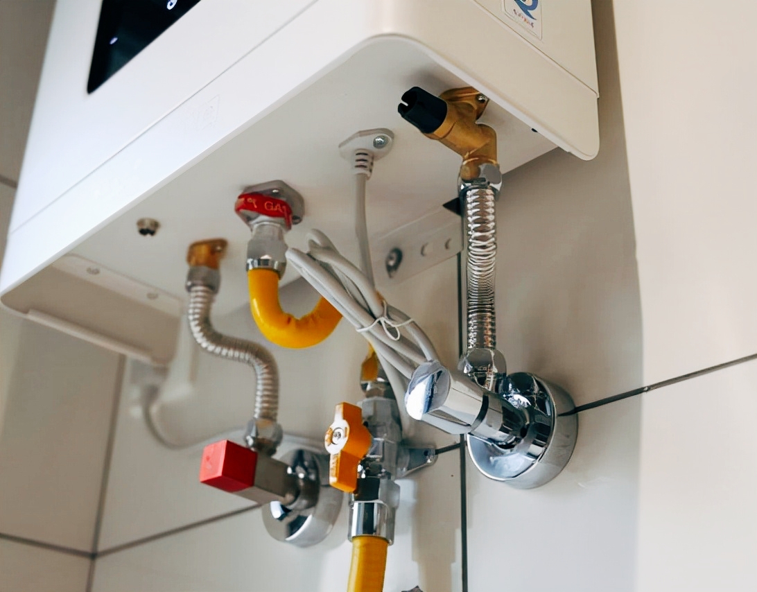 燃气热水器怎么选购不踩坑,购买燃气热水器教会你6个技巧