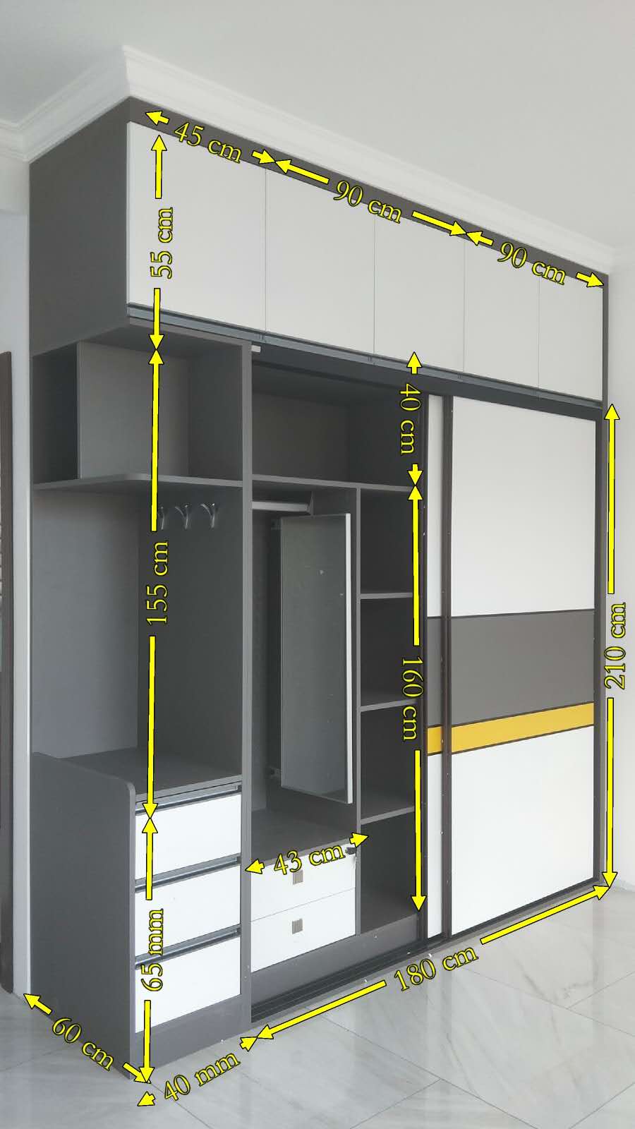 推拉门衣柜3米图纸,3门推拉门衣柜效果图大全2020款