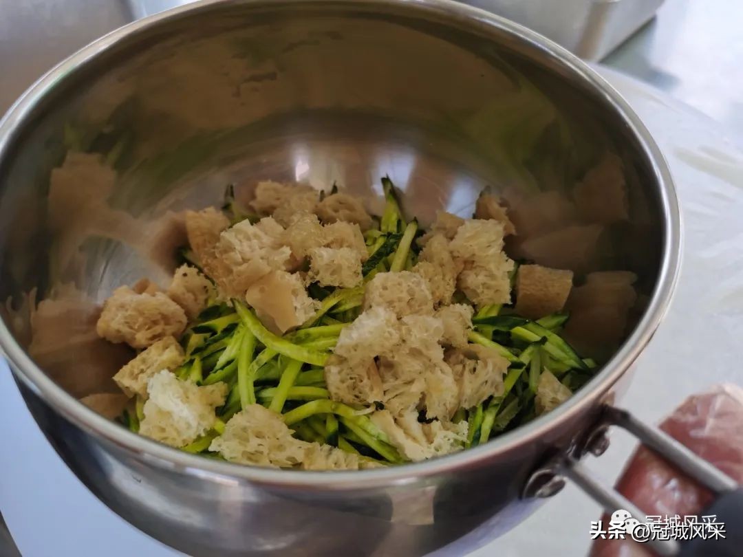 凉皮店老板娘回乡创业的故事,冠县故事