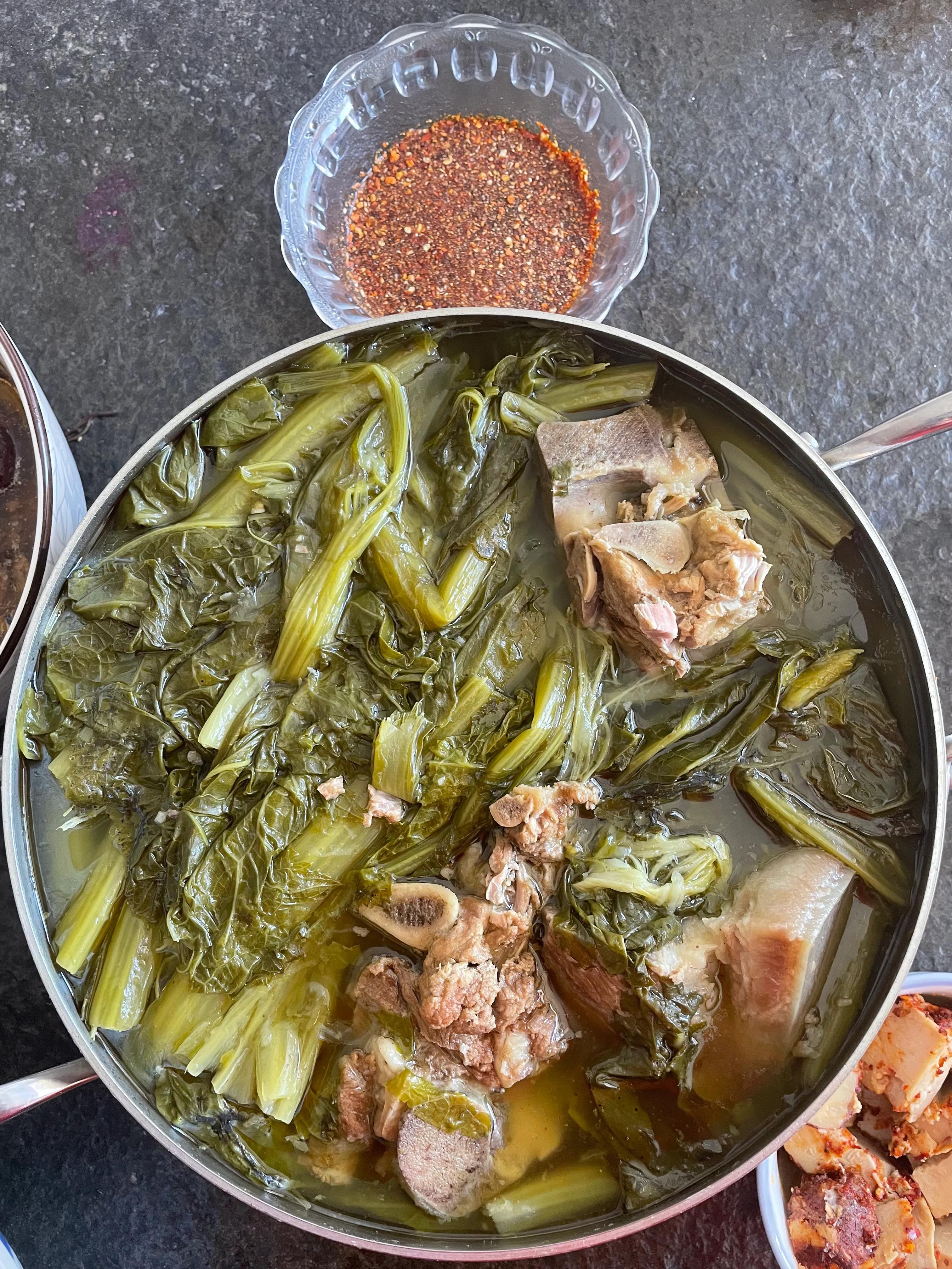 馊菜吃了会怎样,舌尖上的馊菜