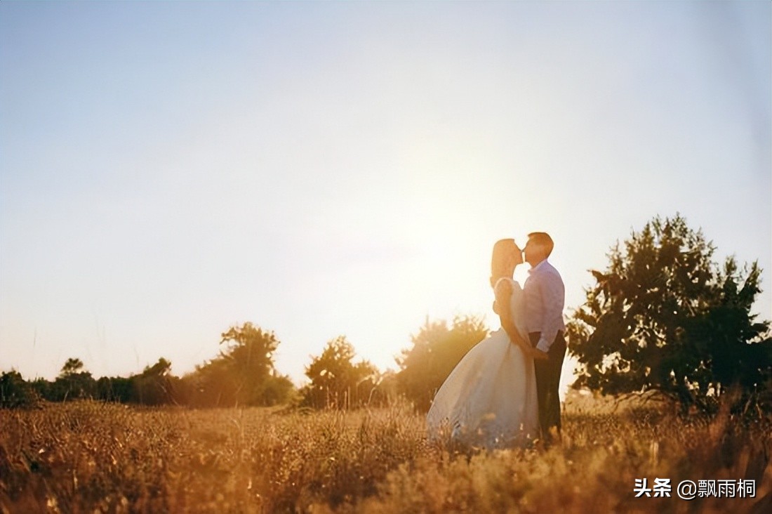 异地恋情侣没安全感怎么办,异地恋没有安全感怎么解决