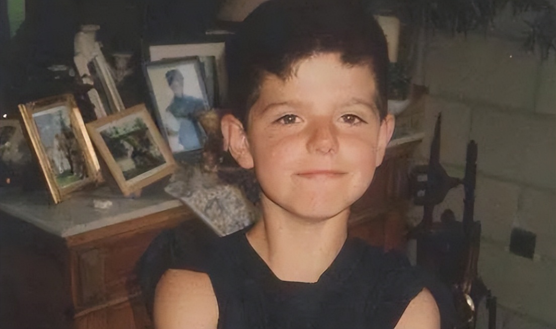 足坛球员童年照,足坛球星萌娃照