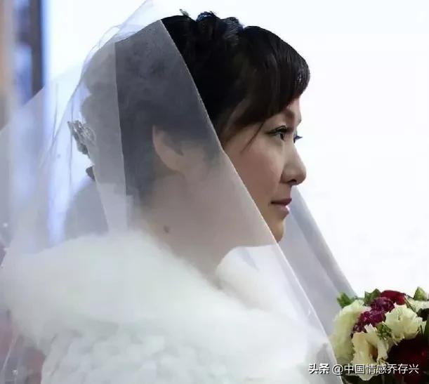 单亲母亲带五岁女儿改嫁,35岁单亲妈妈带9岁儿子