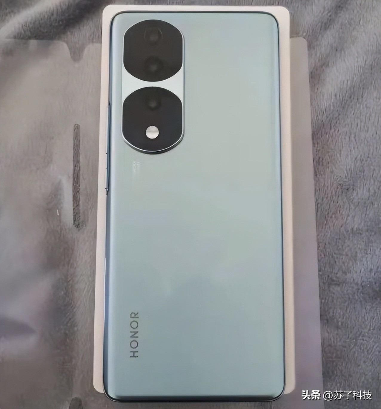 荣耀降价旗舰机,荣耀最便宜的旗舰机