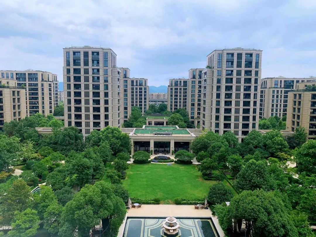 孟母为教育孩子多次迁居,孟母为了孟子搬了几次家