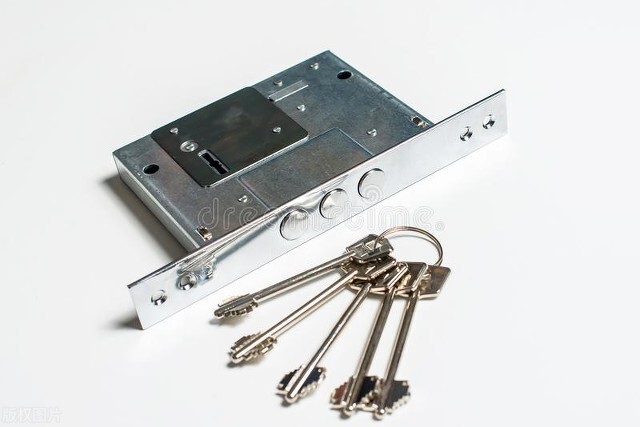 换了门锁,进户门锁机械锁哪种好