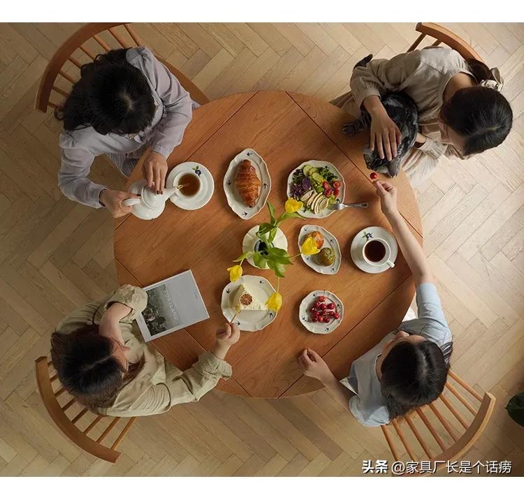 最简单的实木大圆餐桌,中式小户型长方形实木餐桌最新款