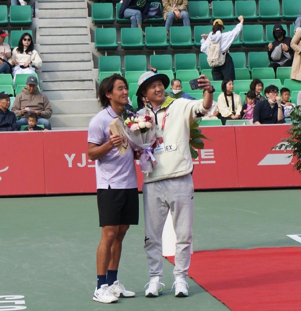 中国小将4:0横扫世界冠军,中国小将4-0夺冠