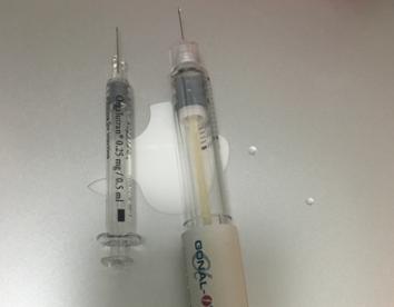 高校女厕见不得光的“高薪兼职”，撕碎了多少女大学生的遮羞布