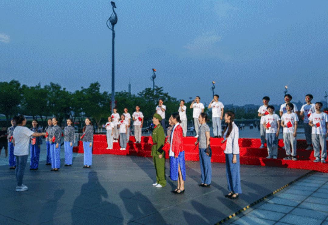 七一党员活动快闪,党员庆七一快闪活动