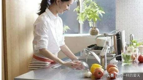 面对妻子出轨背叛丈夫应该怎么办,妻子背叛婚姻后悔离婚怎么办