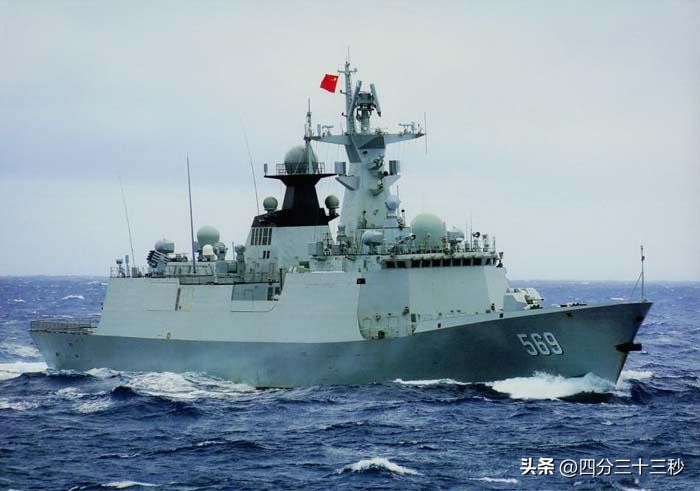 秦刚前往菲律宾后，中国海军果断在南海亮剑，警告意味明显