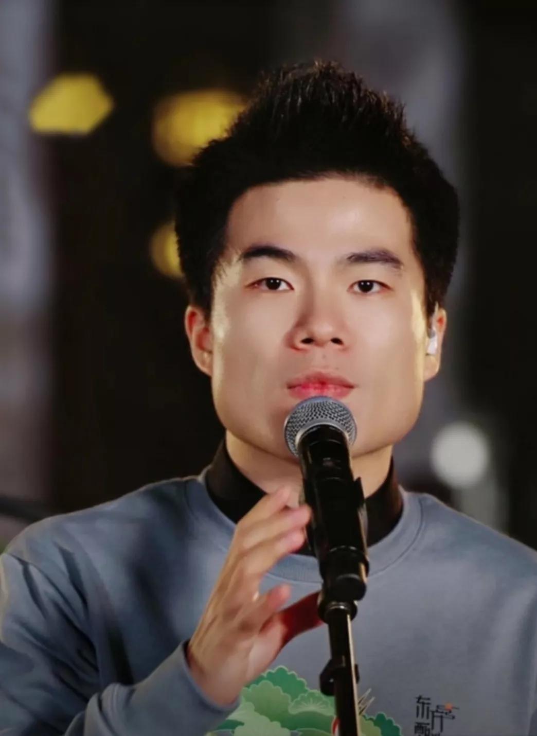 董宇辉拒绝掉千万广告费,董宇辉拒绝千万广告费热搜