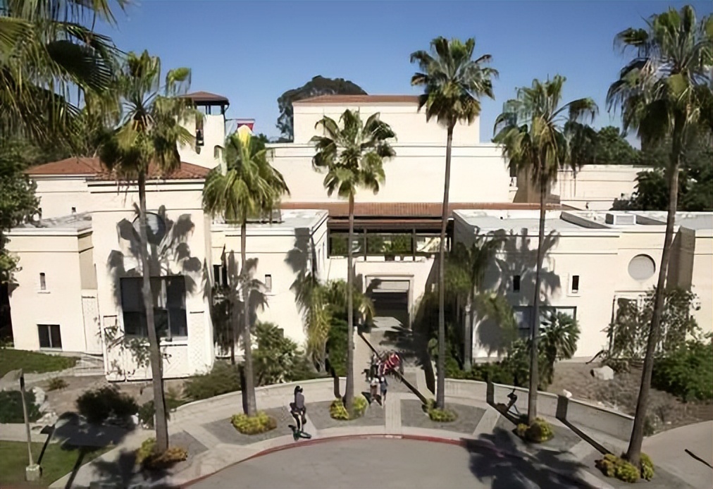 波莫纳学院深度解析,美国波莫纳学院