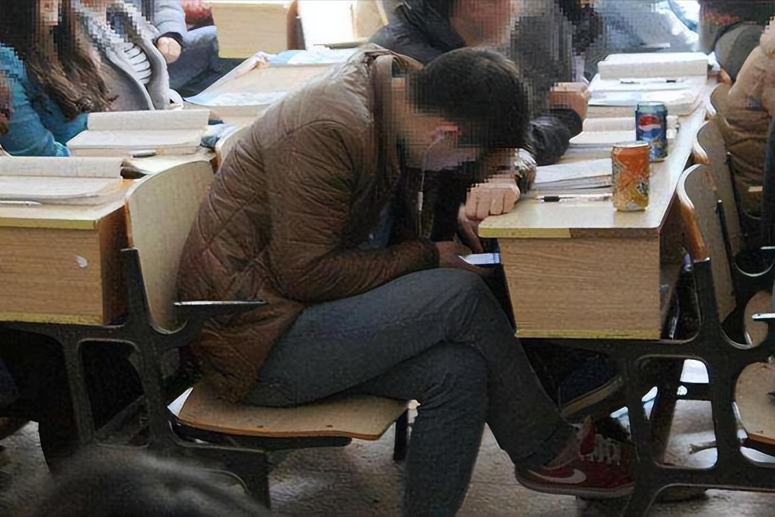 10年前为了苹果手机卖肾的男孩,10年前卖肾男孩现状