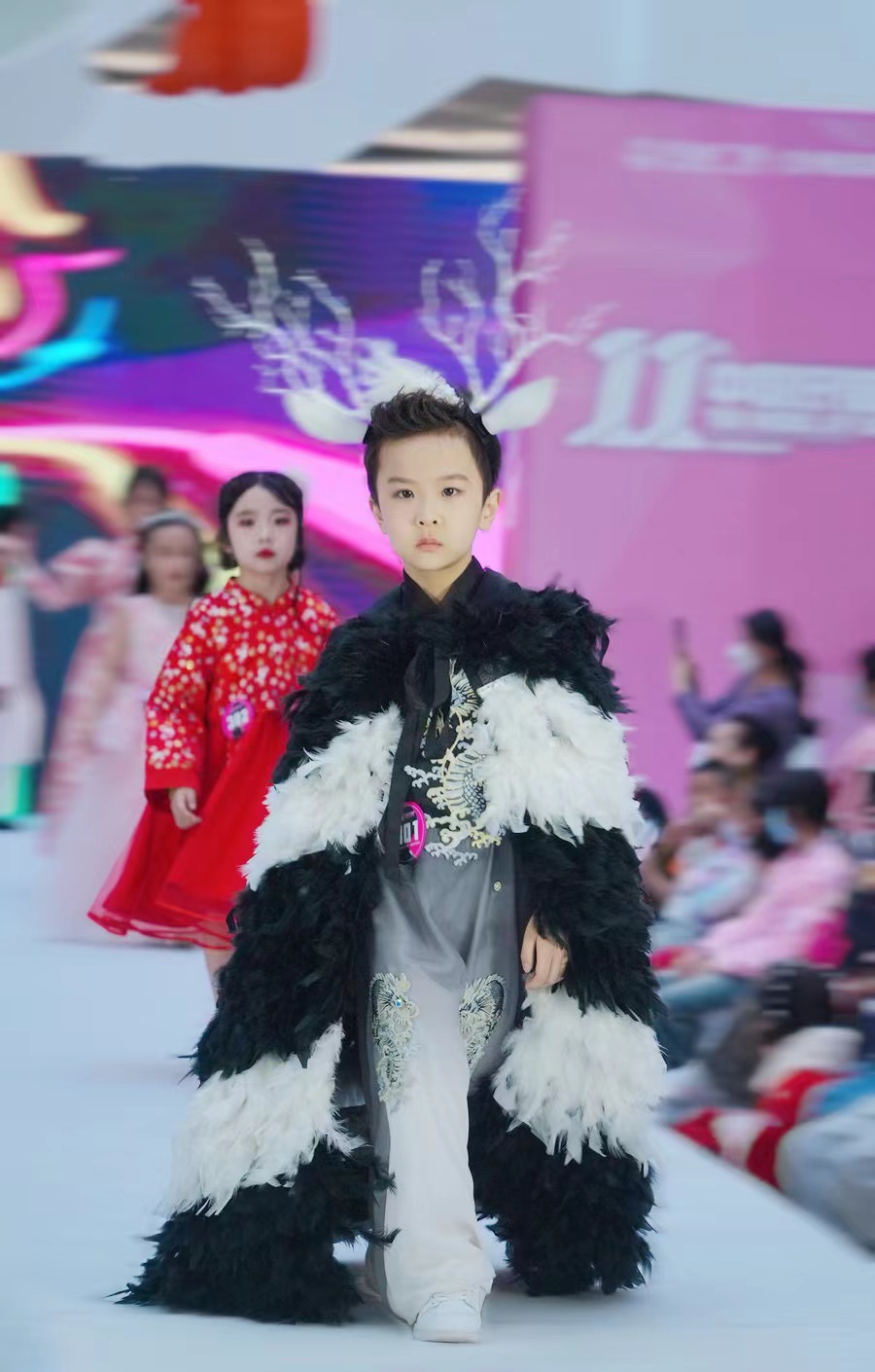 三江源C位出道，第十一季好猫步甘肃区荣耀开赛