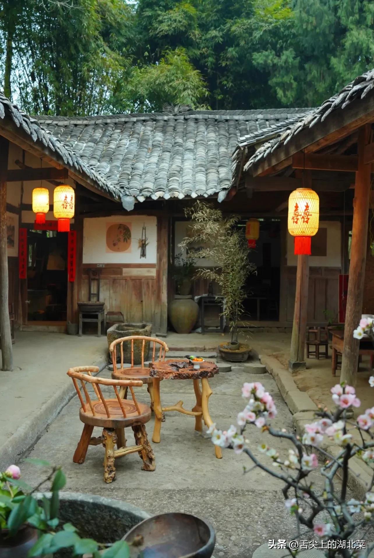 富婆几个亿送房送车倒追我，终于被感动了，30岁规划养老田园生活