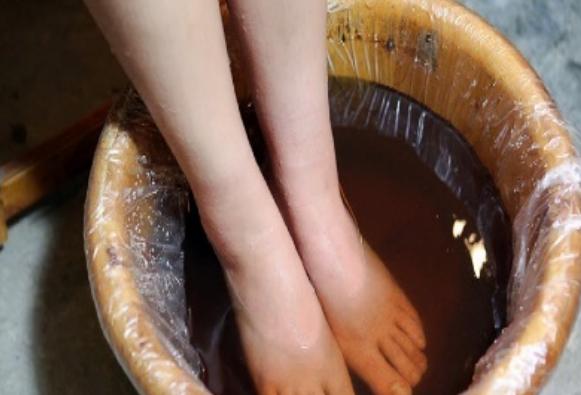 南方春季湿气重怎么祛湿,春天犯困吃什么排身体湿气