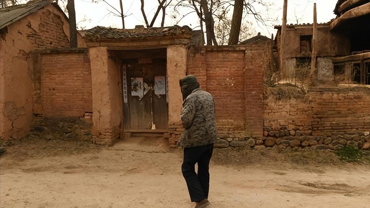 浙江6旬老汉骗多少人,六旬老汉骗数名女性深陷其中作案