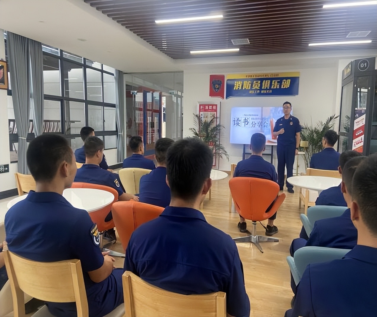 最美发布｜“蓝朋友”带你打卡六朝古都最美消防救援站（10）