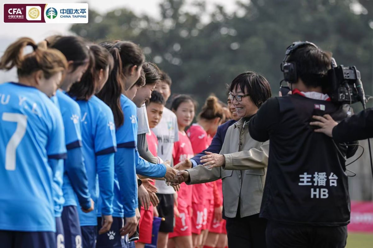 涓浗澶钩濂宠冻瓒呯骇鑱旇禌鏋ｅ簞,涓浗澶钩鏄腑鍥藉コ瓒崇殑璧炲姪鍟嗗悧