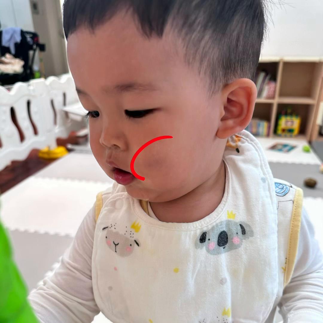 拼接床榉木好还是胡桃木,拼接床木头怎么选购的视频