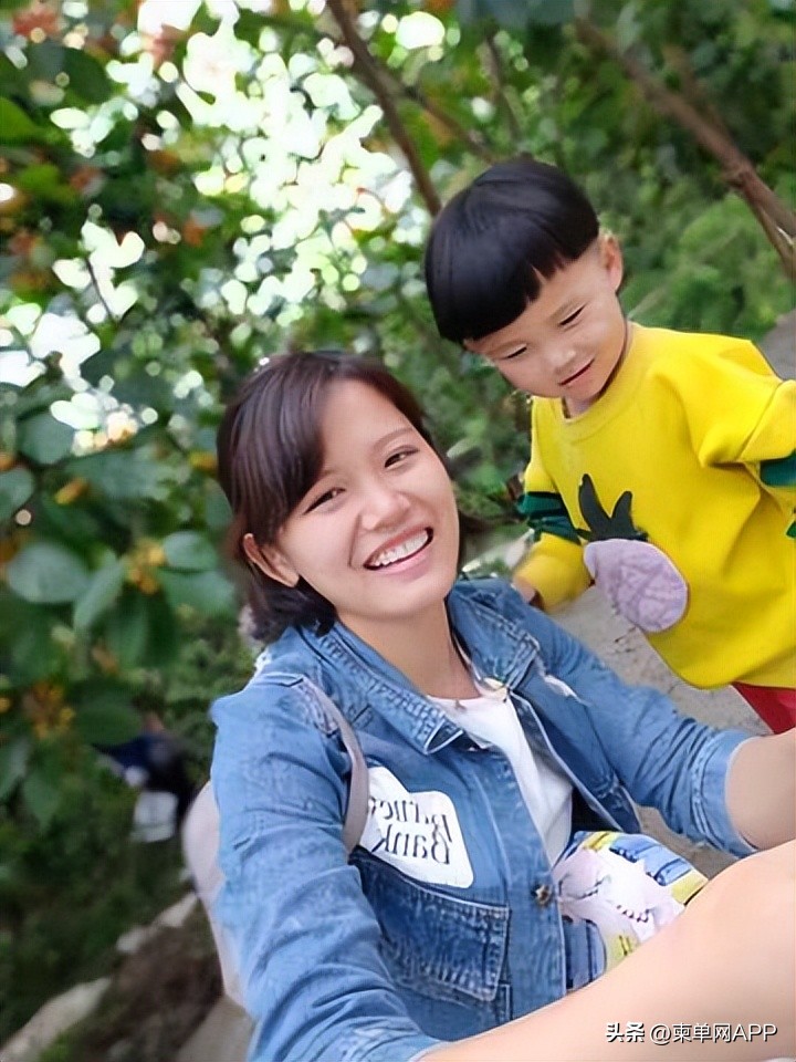 90后保姆来西港月入2万,收到100美金小费兴奋睡不着