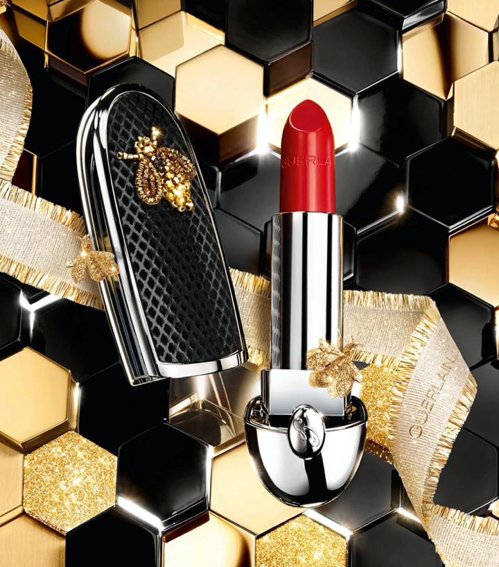 看完就想买的节日季限定,又是白打工一年的概念