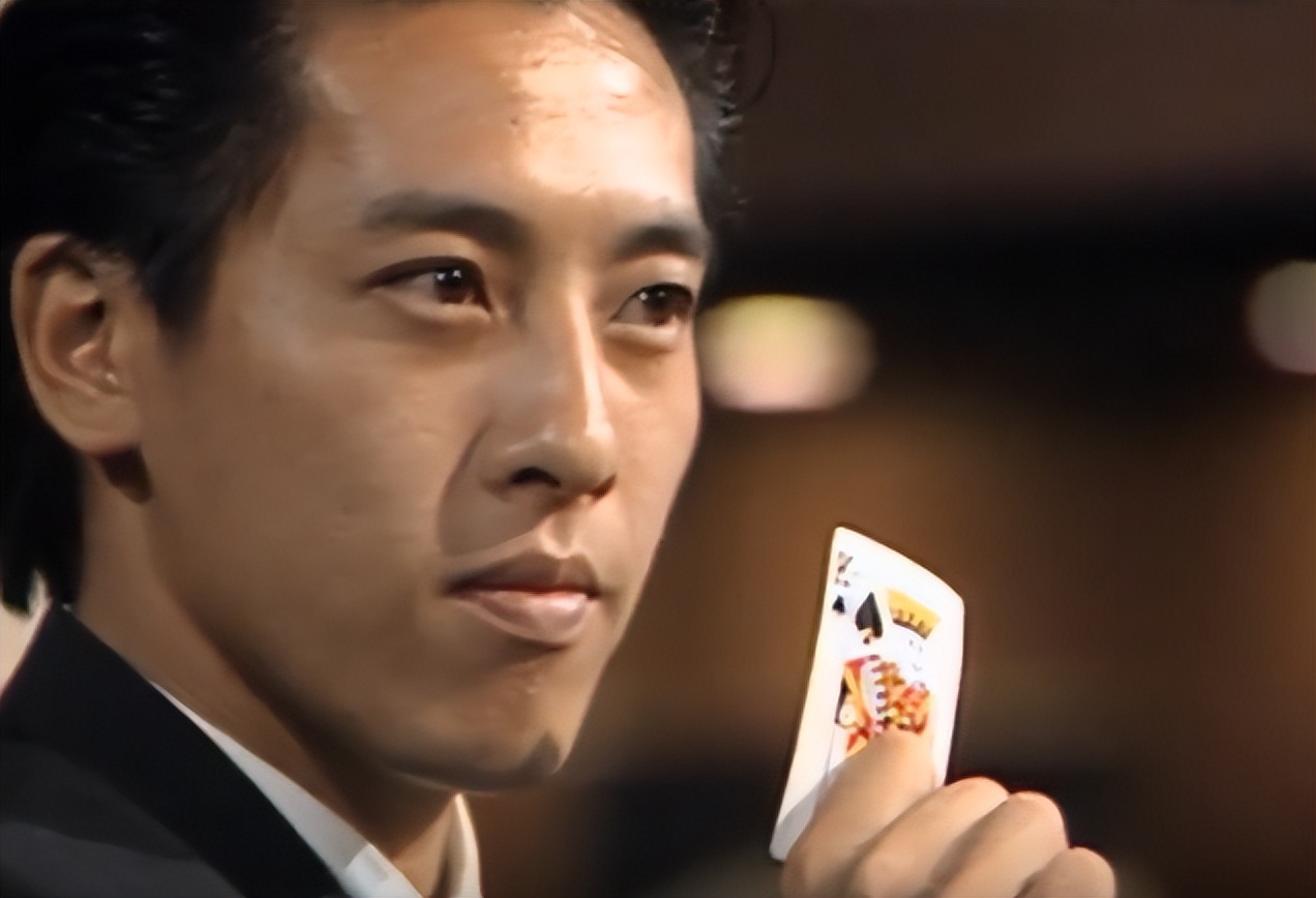 过气老戏骨窘况:农村走穴、直播捞金、情史混乱,晚节还值钱吗?