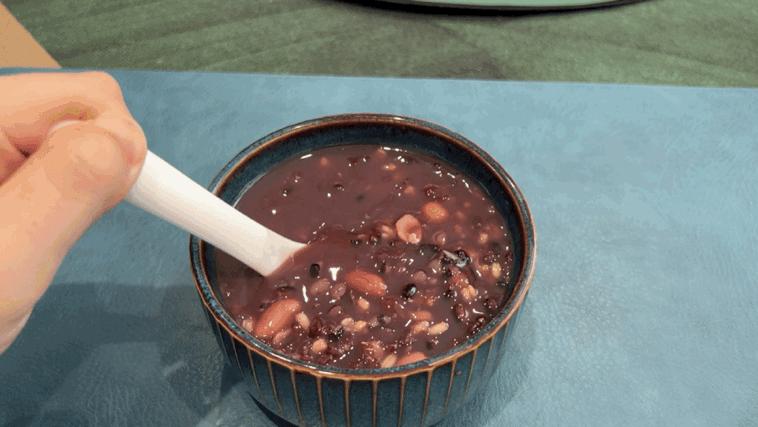 “灵魂米饭”离不开好电饭煲，厨房升级东芝电饭煲有感