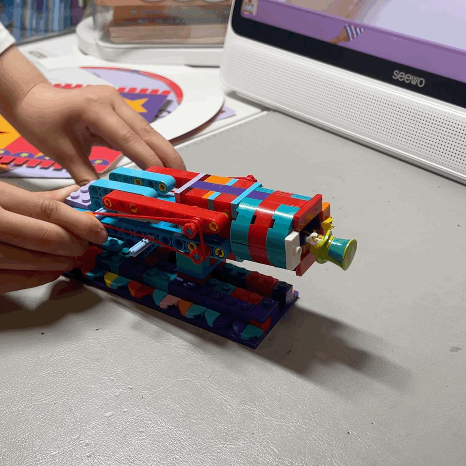 小河狸五合一积木的体验盒子才29元+课程指导，搭建各种机械玩具