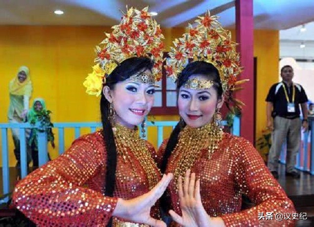 600年前明朝人在南洋建一小国，如今此国人均GDP超越发达国家