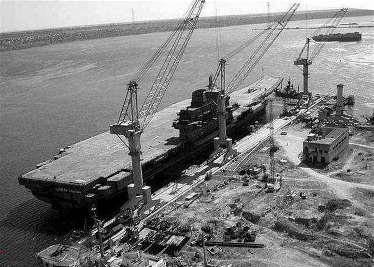 土耳其当年扣辽宁舰的钱退了吗,土耳其当年扣留航母事件