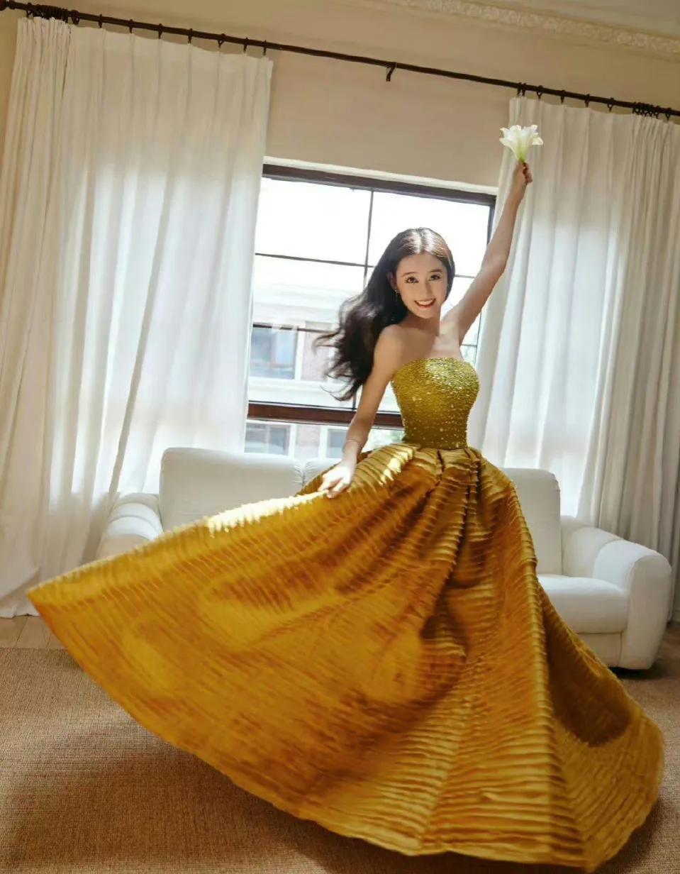 华表|造型②:周深邓超风度翩翩,容祖儿Twins柳岩毛晓彤百花争艳