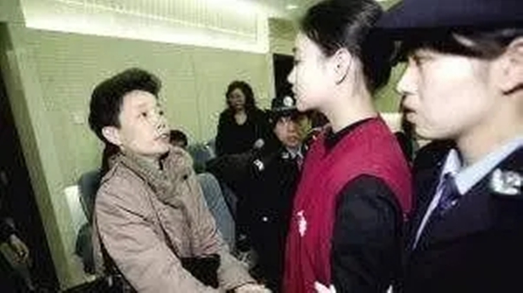 19岁女模特骗世界冠军 (北京女模特诈骗世界冠军案)