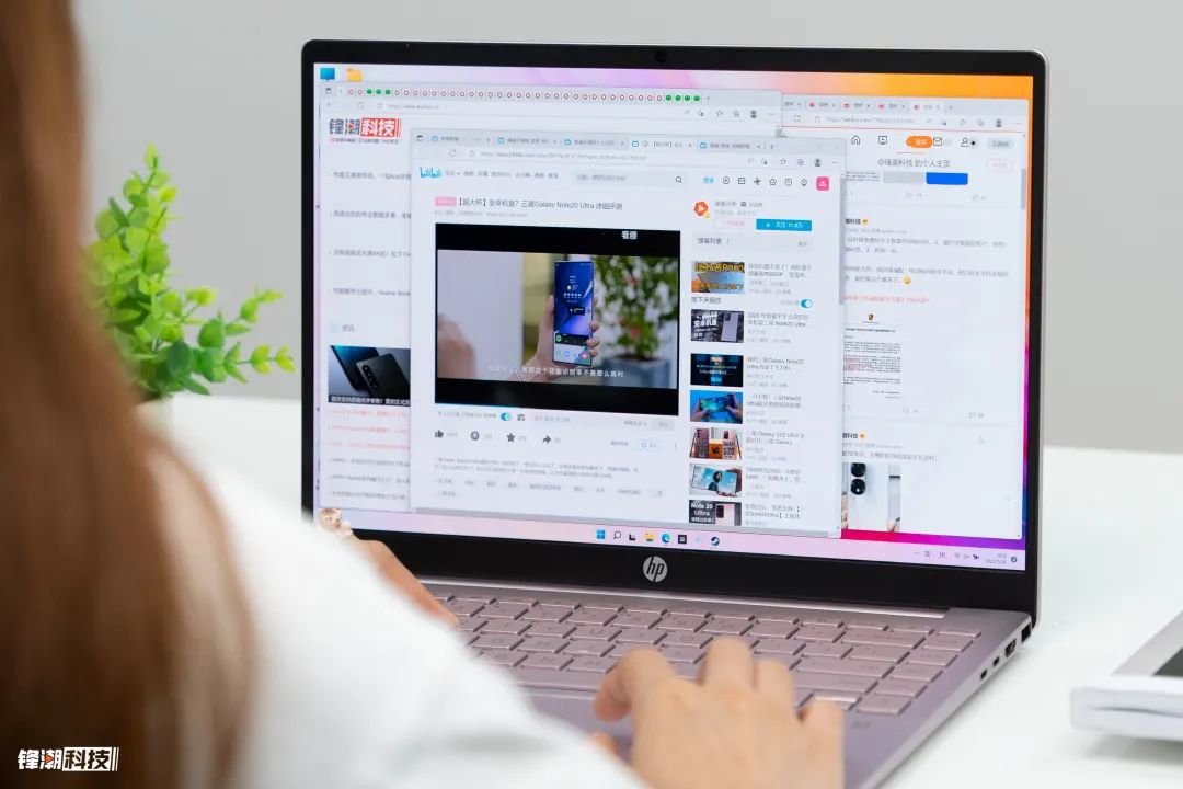 这样一台，出得了厅堂下得了厨房的本本，试问谁不爱呢