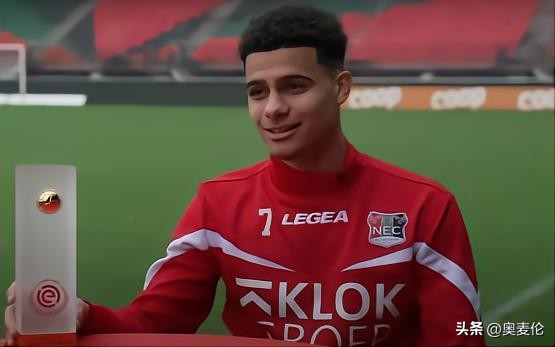 荷兰球队球员最新名单,荷兰国家队的主力后卫