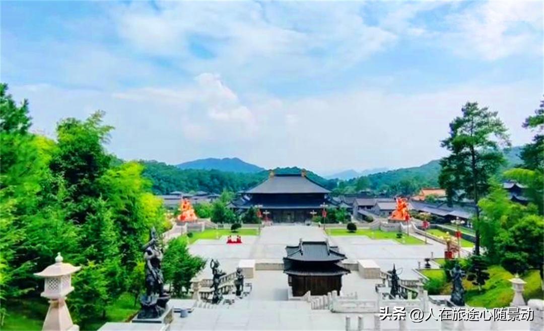 探秘宁波奉化雪窦山的美丽风光,奉化雪窦山景区一日游攻略