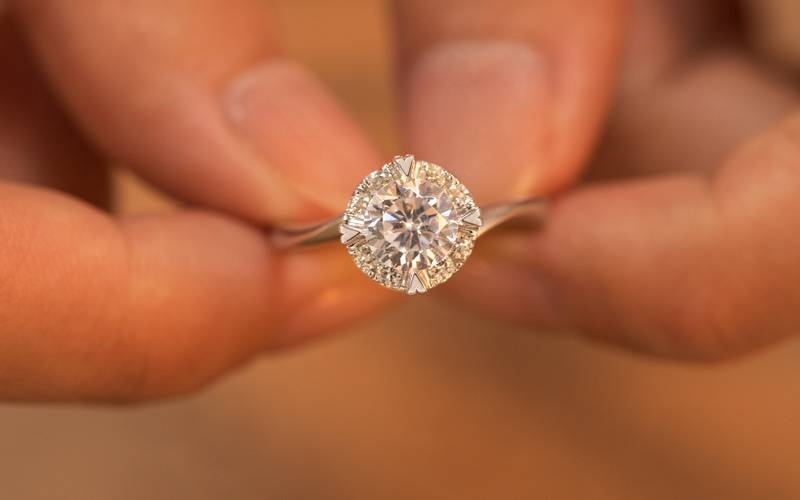 15000块钱能买钻戒,15000块钱钻戒