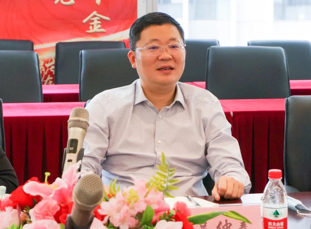 加强银会合作，上海市浙江商会走访浙江稠州商业银行上海分行