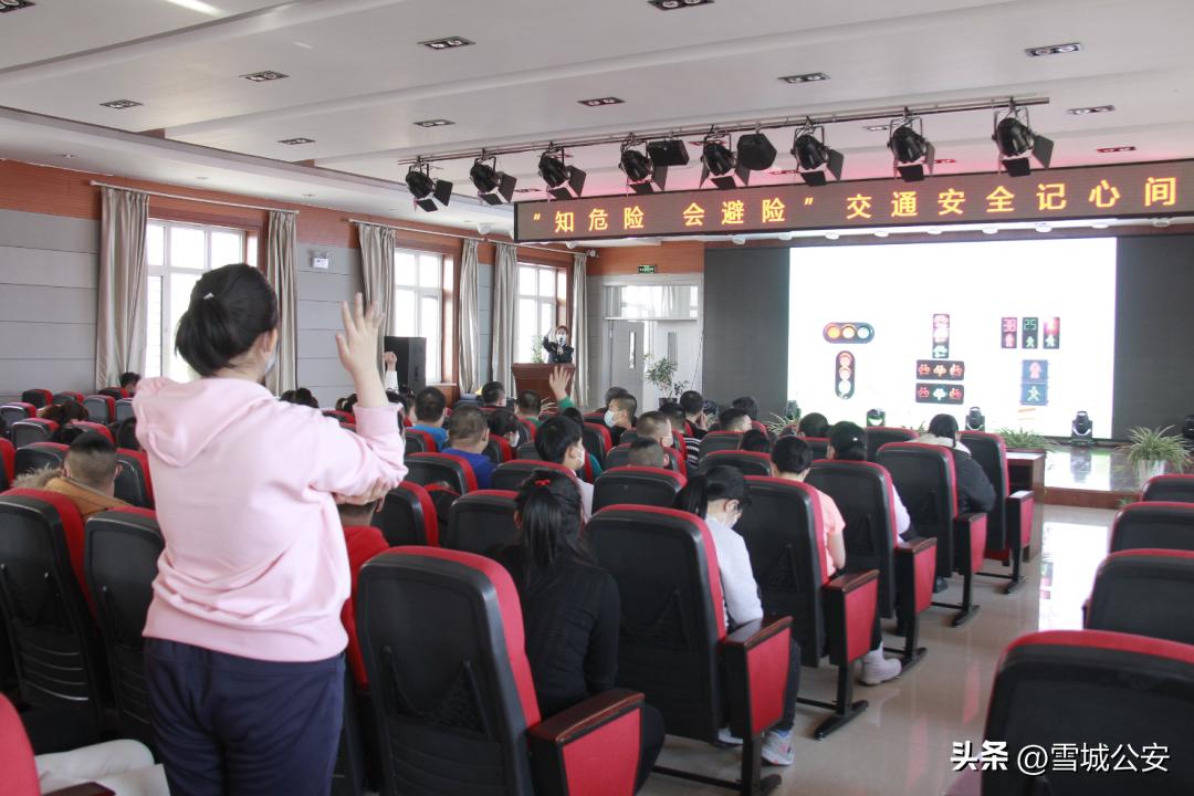 保护折翼天使关爱孤困儿童,关爱折翼天使共度别样六一